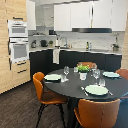 Lovely 1-bedroom With Patio And Sauna タンペレ